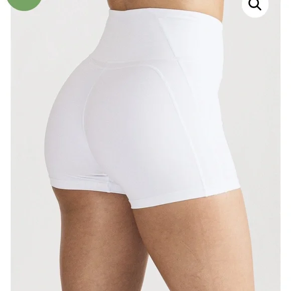 Alphalete shorts - Picture 2 of 6